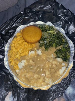   at TRI Lounge & Cafe in Staten Island