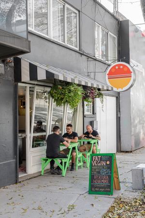 Fast Food Americano 100% Vegano at Fat Vegan in Mexico City