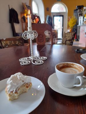  at Allas Kafé in Gnesta