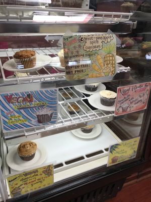 Vegan cupcakes at Lotus Cafe and Juice Bar in Encinitas