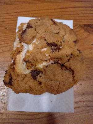 Marshmallow cookie at It's a Trap in Dublin