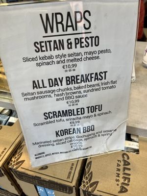 Wraps  at It's a Trap in Dublin