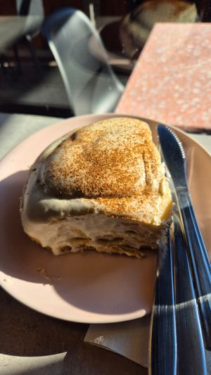 Cinnamon roll with cream cheese at It's a Trap in Dublin