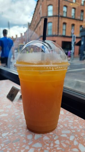 "Large iced tea" (6,50€) at It's a Trap in Dublin