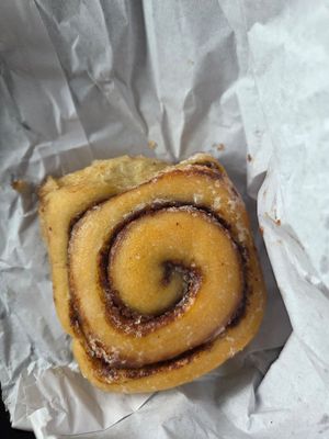 Fluffy cinnamon roll at It's a Trap in Dublin