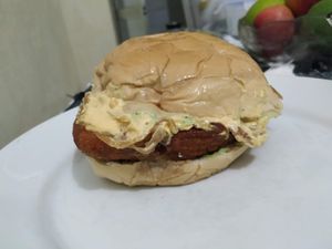 Cheddar Melt (vegan) at Public House Veg in Belo Horizonte