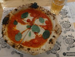 Pizza Caprese at Pizza Youth in Sao Paulo