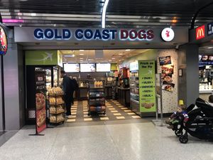Storefront  at ORD - Gold Coast Dogs in Chicago