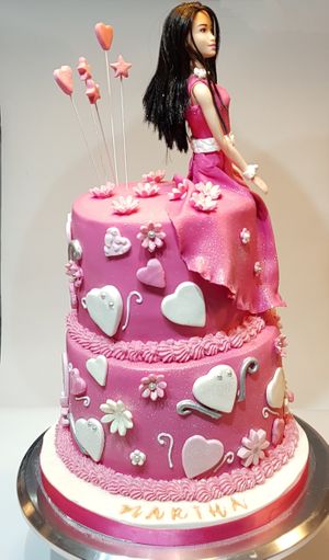 Princess cake for a Princess at The Naked Vegan in Cardiff