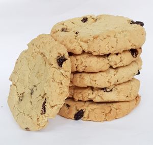 Everyone loves an Oat and Raisin Cookie perfect for your tastebuds any time of the day, filled with luscious oats and Raisinsperfect with your favourite drink. at The Naked Vegan in Cardiff