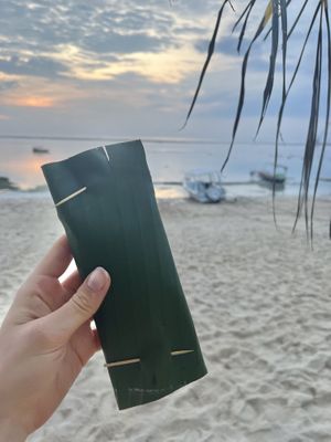 Zero waste take away wrapping 😍🍌🌿   at Ombak Zero Waste Cafe in Lembongan