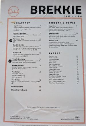 7 vegan breakfast options, including vegan feta. at Ombak Zero Waste Cafe in Lembongan