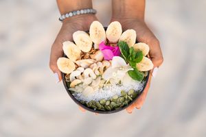 Smoothie bowl at Ombak Zero Waste Cafe in Lembongan