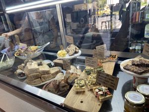 Yum at Ours in Caloundra