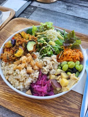 Tasty autumn bowl at Optimus Cafe in Osaka