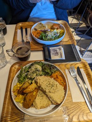  at Optimus Cafe in Osaka