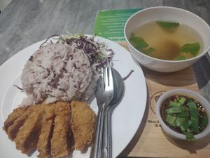 Not fried chicken and rice was great, the soup was awesome. Amazing flavor at So Vegan - Yaowarat​ in Bangkok