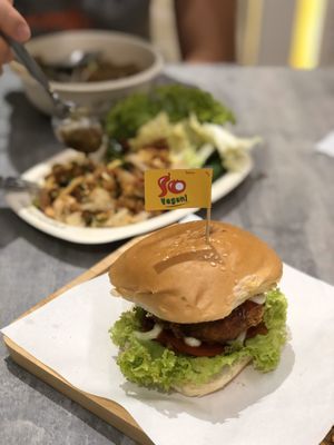 Vegan burger at So Vegan - Yaowarat​ in Bangkok