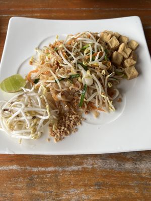Vegan pad Thai  at Apsara in Koh Lanta