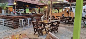The restaurant is outside at Ando Loco in Koh Phangan