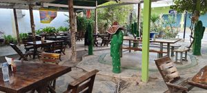 As you can see it quite close to the road so you get traffic noise at Ando Loco in Koh Phangan