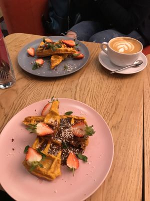 Waffles at Tsiniki in Moscow