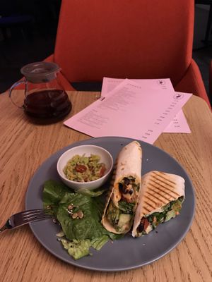 Буррито at Tsiniki in Moscow