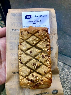 Fruit tart  at Pam in Bologna