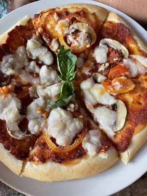 Pizza  at Define Bakery and Eatery in Denpasar