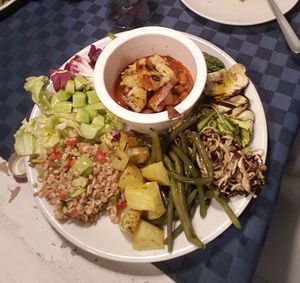 Vegan platter  at Una Terrazza in Toscana in Monterchi