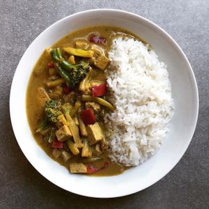 Zelenjavni curry in riž at Vanderveg in Ljubljana