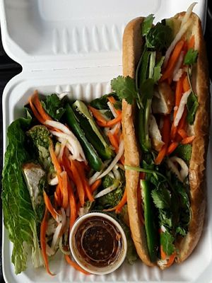 #2 - Spicy Thai Tofu on lettuce wraps, #11 - Teriyaki Tofu on a baguette at Bánhwich in Lincoln