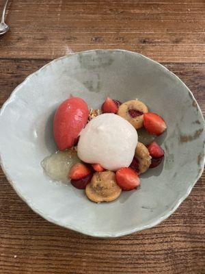 Best vegan fine dining in Grenoble with a resonble  at Locafé in Grenoble