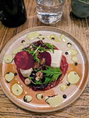 Starter with beetroot at Locafé in Grenoble