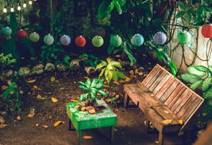 Garden at Ciao Cacao Hostel & Cafe in Flores