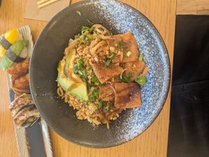  at Hélou Sushi House in Paris