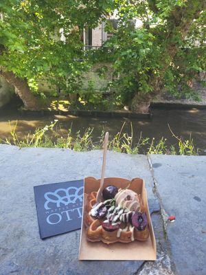  at Otto Waffle Atelier in Bruges