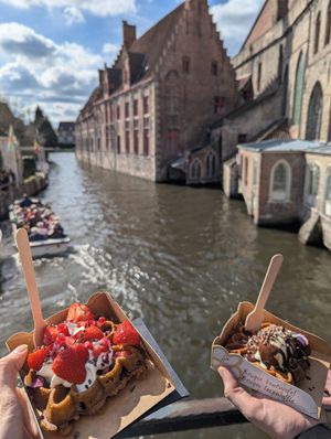 Crispy Cacao and Chocolate Lady. at Otto Waffle Atelier in Bruges