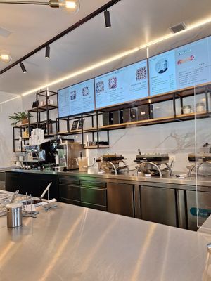  at Otto Waffle Atelier in Bruges