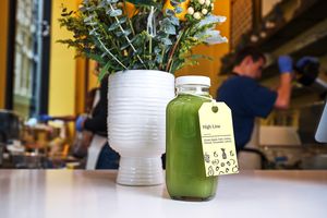 green juice at Om Juice Bar in New York City
