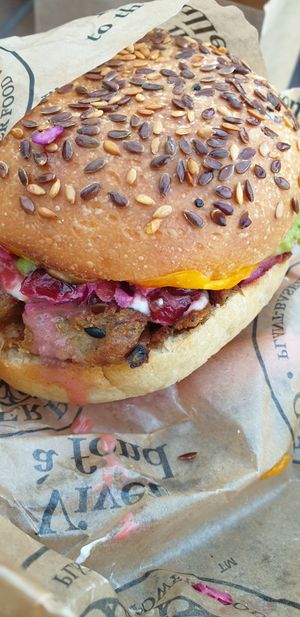 Shiitaké 🍔 & 🍟 at Copper Branch - Cours Charlemagne in Lyon