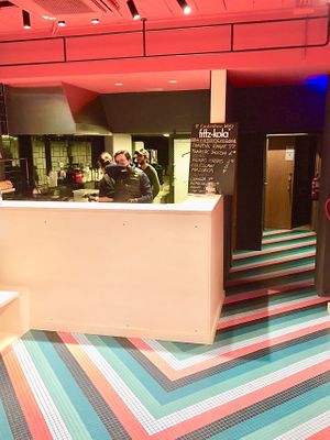 Cute open setup at Fantastic V in Madrid