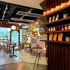  at Burgreens - Oakwood in Jakarta