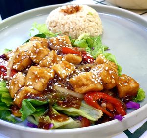 kung pao at Burgreens - Oakwood in Jakarta