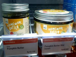  at Burgreens - Oakwood in Jakarta