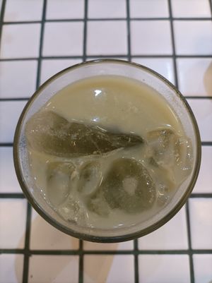  at Burgreens - Oakwood in Jakarta