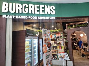 Entrance at Burgreens - Oakwood in Jakarta