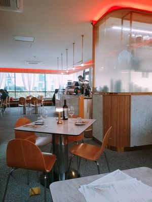 인테리어 at Food Does Matter 푸드더즈매터 in Seoul