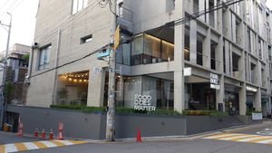 Exterior of location - street view at Food Does Matter 푸드더즈매터 in Seoul