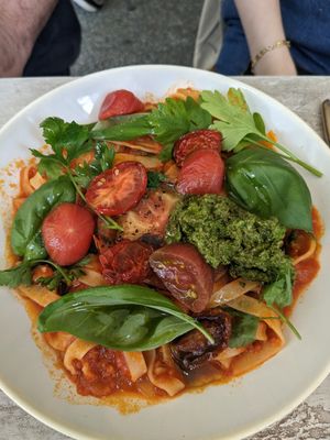 Tomato pasta at Food Does Matter 푸드더즈매터 in Seoul